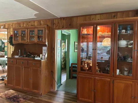 Dining - 1237 Cedar Ave, Fish Camp, CA 93623 photo 4 of 4