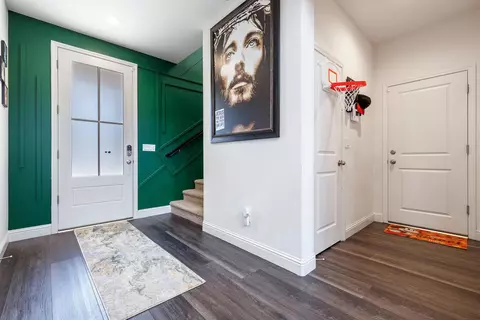 Entry Way - 4167 Poe Ave, Clovis, CA 93619 photo 4 of 17