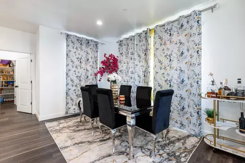 Dining - 4167 Poe Ave, Clovis, CA 93619 photo 1 of 1