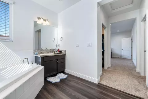 Entry Way - 4167 Poe Ave, Clovis, CA 93619 photo 17 of 17