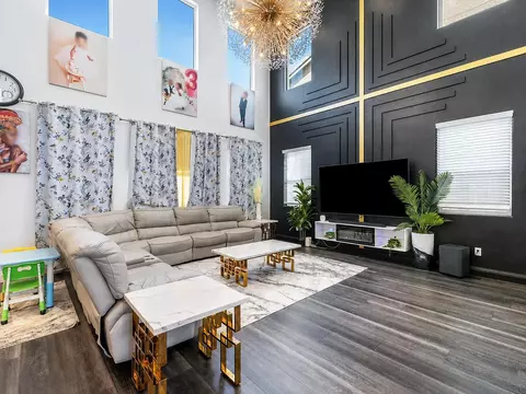 Living - 4167 Poe Ave, Clovis, CA 93619 photo 5 of 5
