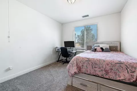 Bedroom - 4167 Poe Ave, Clovis, CA 93619 photo 1 of 7