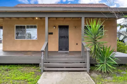 Exterior - 430 S 6th St, Fowler, CA 93625 photo 4 of 6
