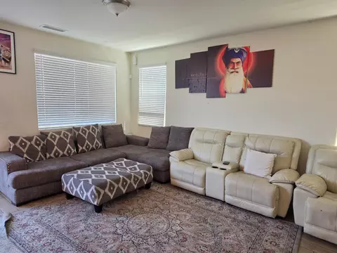 Living - 6452 E Malbec Dr, Fresno, CA 93727 photo 1 of 1