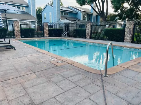 Exterior - 1472 Mayflower Way, Clovis, CA 93612 photo 5 of 5