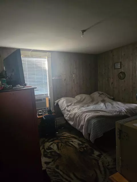 Bedroom - 409 N D St, Madera, CA 93638 photo 3 of 4