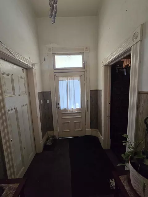 Entry Way - 409 N D St, Madera, CA 93638 photo 3 of 3