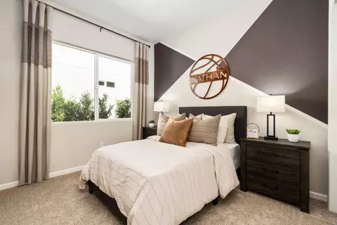 Bedroom - 739 Solar Ln, Clovis, CA 93619 photo 3 of 9