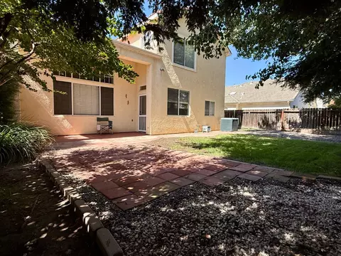 Exterior - 1940 Lawrence Ave, Clovis, CA 93611 photo 3 of 15