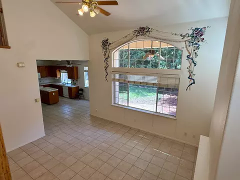 Living - 1940 Lawrence Ave, Clovis, CA 93611 photo 2 of 9