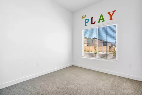 Bedroom - 1236 Windmill Ave, Clovis, CA 93619 photo 4 of 9
