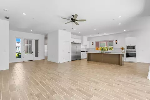 Living - 1236 Windmill Ave, Clovis, CA 93619 photo 2 of 4