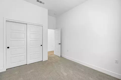Bedroom - 1236 Windmill Ave, Clovis, CA 93619 photo 3 of 9