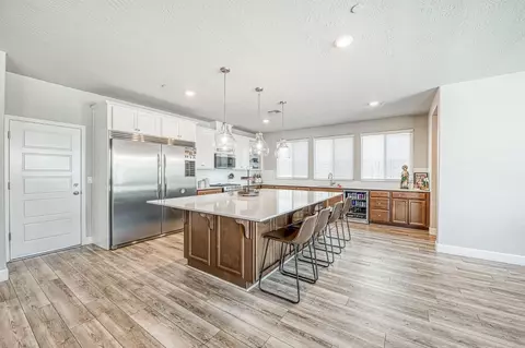 Kitchen - 697 Expedition Way, Madera, CA 93636 photo 1 of 7
