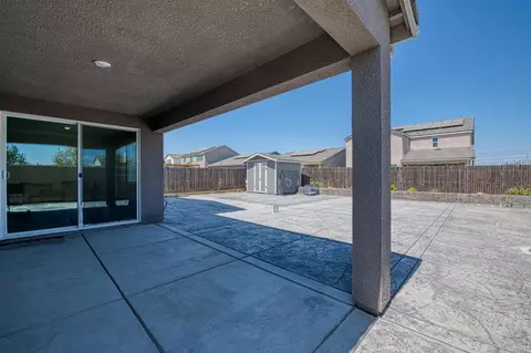 Exterior - 697 Expedition Way, Madera, CA 93636 photo 4 of 8