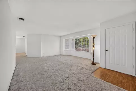 Living - 12778 Mesa Dr, Madera, CA 93636 photo 4 of 7