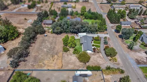View/Area - 12778 Mesa Dr, Madera, CA 93636 photo 8 of 17