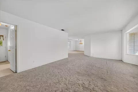 Living - 12778 Mesa Dr, Madera, CA 93636 photo 3 of 7