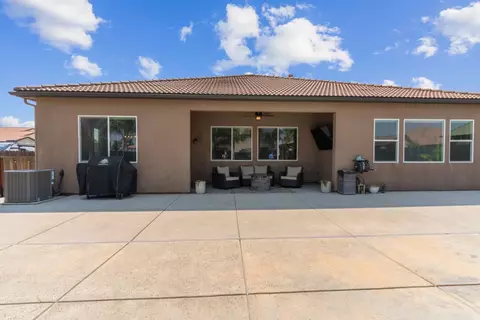 Other - 3977 Bellaire Ave, Clovis, CA 93619 photo 6 of 7