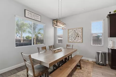 Dining - 3977 Bellaire Ave, Clovis, CA 93619 photo 2 of 2