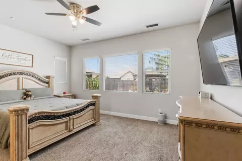 Bedroom - 3977 Bellaire Ave, Clovis, CA 93619 photo 4 of 5
