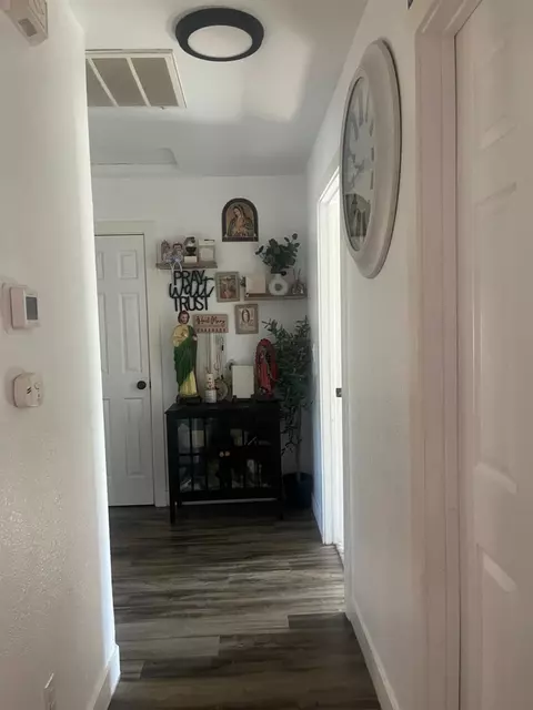 Entry Way - 19892 Road 30 12, Madera, CA 93638 photo 4 of 4