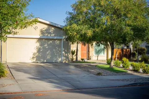3290 Dogwood Way, Firebaugh, CA 93622 photo 2