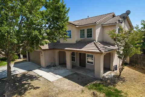 Exterior - 736 Morris, Madera, CA 93637 photo 3 of 4