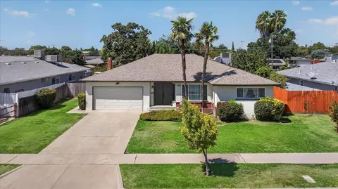 4733 N Callisch St, Fresno, CA 93726