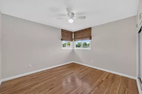 Bedroom - 75 W Sierra Ave, Clovis, CA 93612 photo 3 of 6