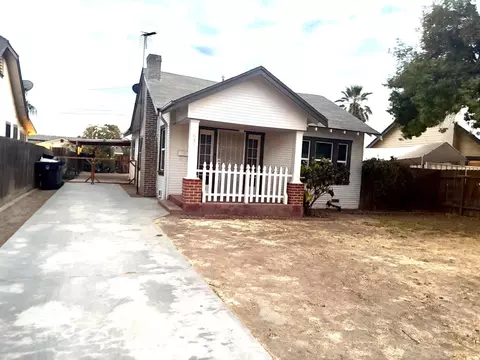 631 E Ventura, Tulare, CA 93274