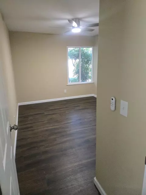 Bedroom - 1946 Calimyrna Ave, Clovis, CA 93611 photo 3 of 4