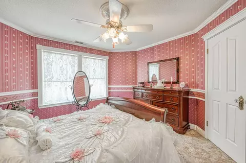 Bedroom - 22706 Stagecoach Ln, Clovis, CA 93619 photo 5 of 5