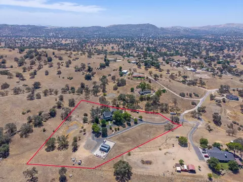 View/Area - 22706 Stagecoach Ln, Clovis, CA 93619 photo 8 of 9