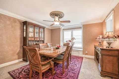 Dining - 22706 Stagecoach Ln, Clovis, CA 93619 photo 4 of 4