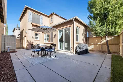 Exterior - 4001 Harlan Ranch Blvd, Clovis, CA 93619 photo 4 of 7