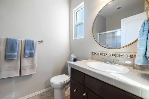 Bath - 4001 Harlan Ranch Blvd, Clovis, CA 93619 photo 5 of 6