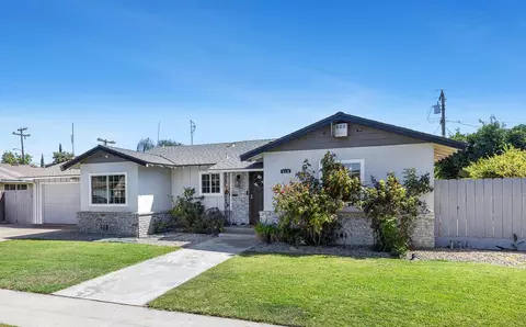 519 W Rialto Ave, Fresno, CA 93705