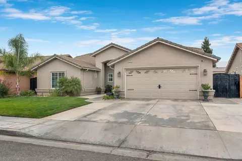 Exterior - 2270 Bay Ct, Madera, CA 93637 photo 2 of 10