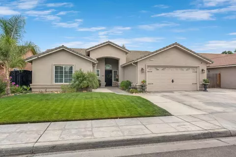 Exterior - 2270 Bay Ct, Madera, CA 93637 photo 3 of 10