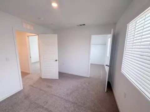 Bedroom - 4472 Bellaire Ave, Clovis, CA 93619 photo 4 of 4