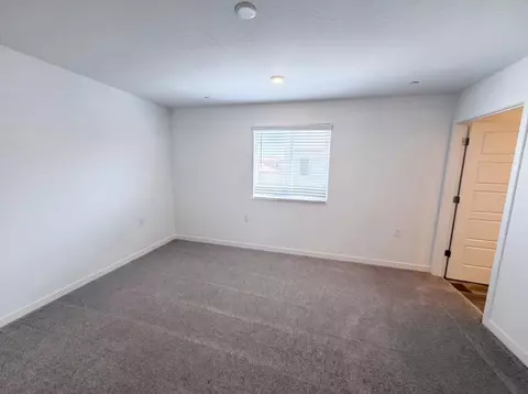 Bedroom - 4496 Bellaire Ave, Clovis, CA 93619 photo 1 of 2