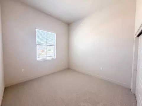 Bedroom - 2246 N Marion Ave, Clovis, CA 93619 photo 2 of 5
