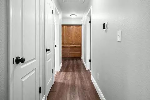 Entry Way - 2253 Menlo Ave, Clovis, CA 93611 photo 2 of 2