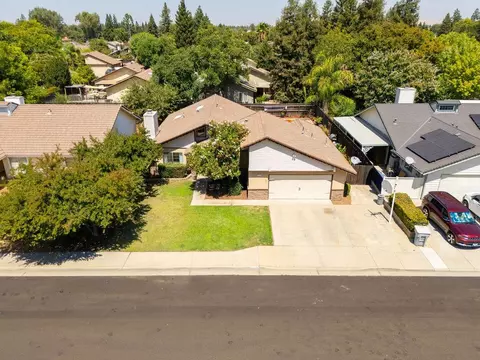 View/Area - 2253 Menlo Ave, Clovis, CA 93611 photo 5 of 5