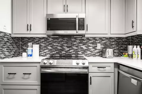 Kitchen - 2253 Menlo Ave, Clovis, CA 93611 photo 1 of 2
