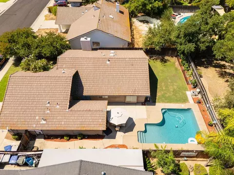 View/Area - 2253 Menlo Ave, Clovis, CA 93611 photo 4 of 5