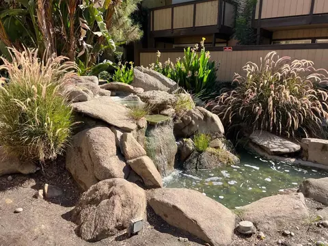 1550 W Ashlan Ave #133, Fresno, CA 93705