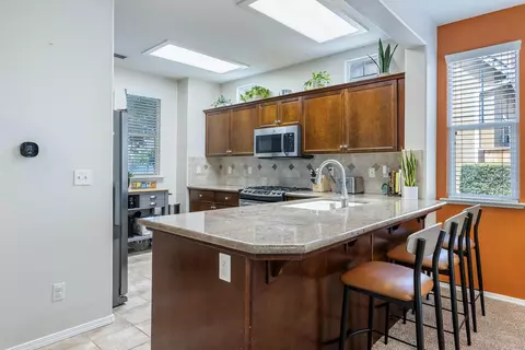 Kitchen - 1763 N Leonard Ave, Clovis, CA 93619 photo 2 of 8