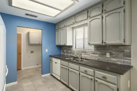 Kitchen - 551 W Pat Dr, Clovis, CA 93612 photo 2 of 3